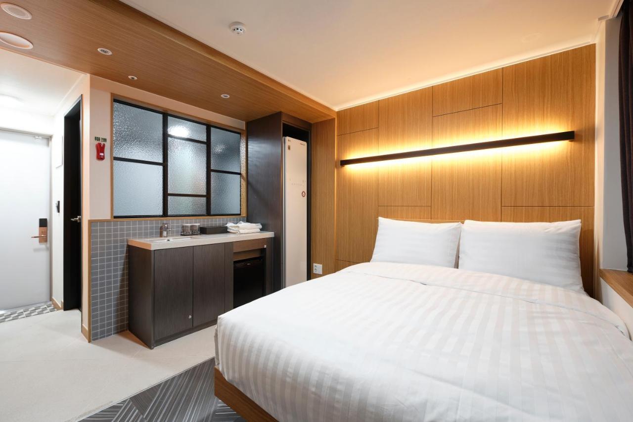 סוואן S Stay Hotel מראה חיצוני תמונה